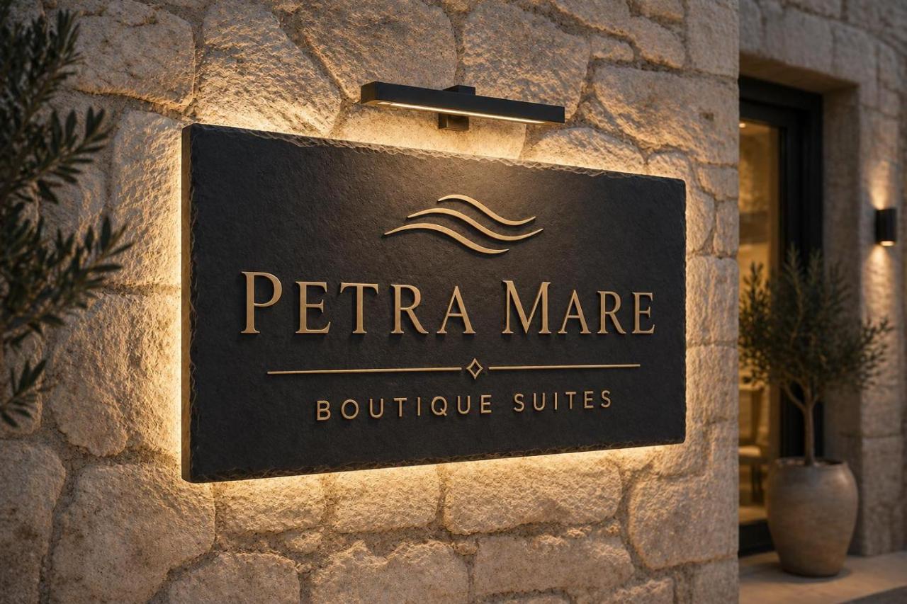 PETRA MARE Boutique Suites 2 - B&B Nea Skioni