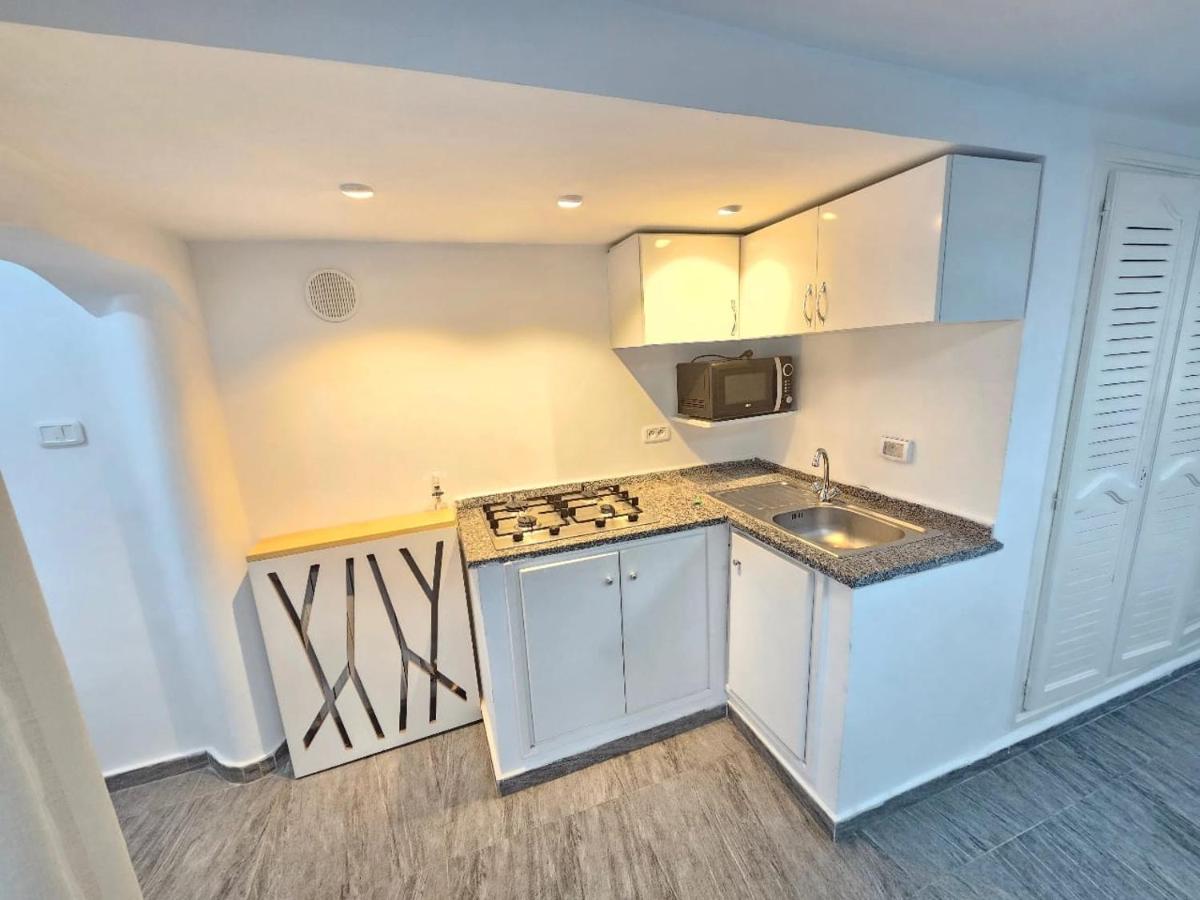S0 Cosy à Marsa Ennasim, Quartier calme - Chambres d'hôtes Dar Salah Bey