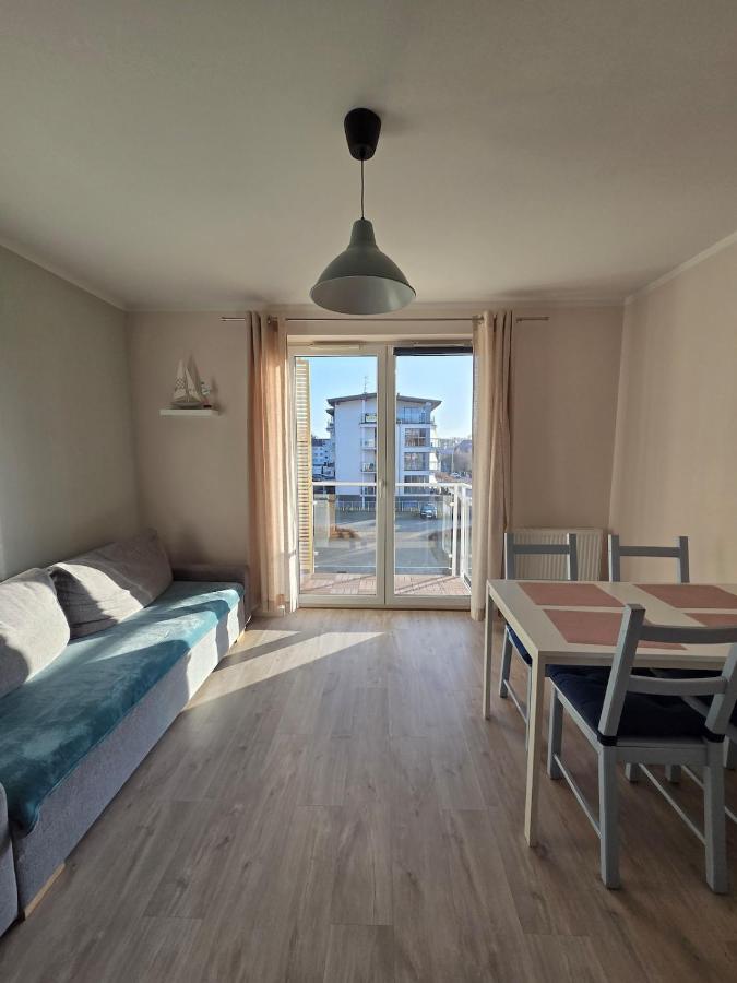 Apartament Dziwnówek 350m od plaży - B&B Dziwnówek
