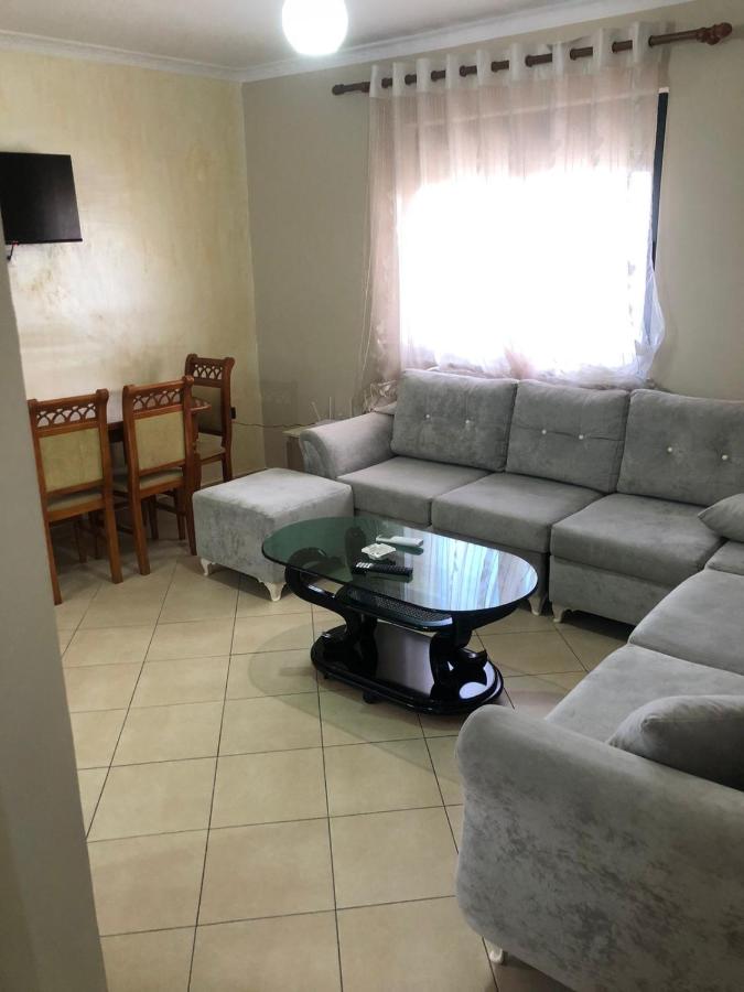 Apartment City Center 2 Fier - B&B Fier