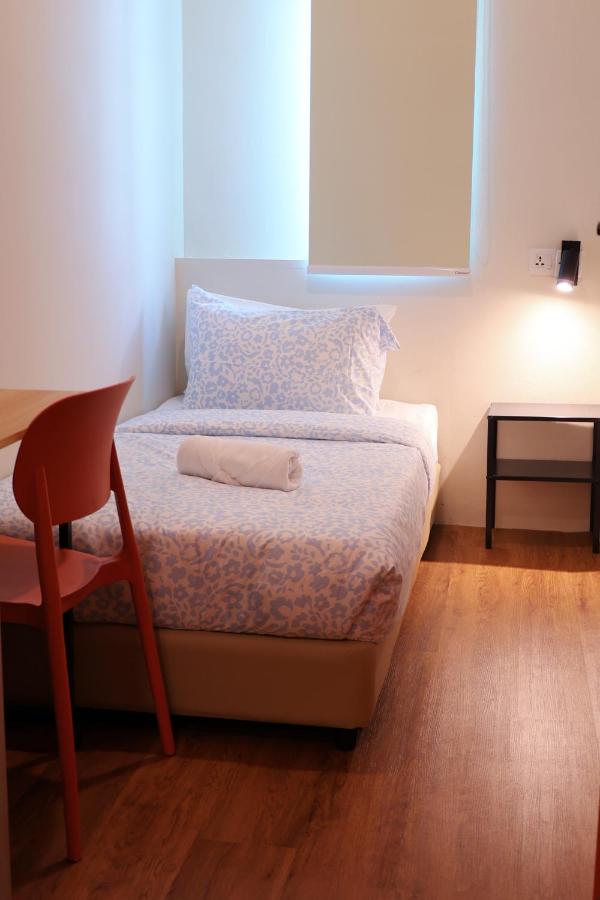 Camera Singola con Bagno in Comune