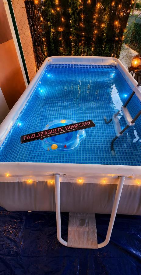 Fazlizasuite Homestay at Teluk Kemang - Muslim 0nly - B&B Port Dickson