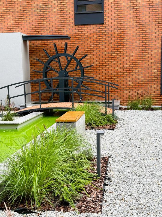 Justinrent PALATIUM 31 - B&B Legnica