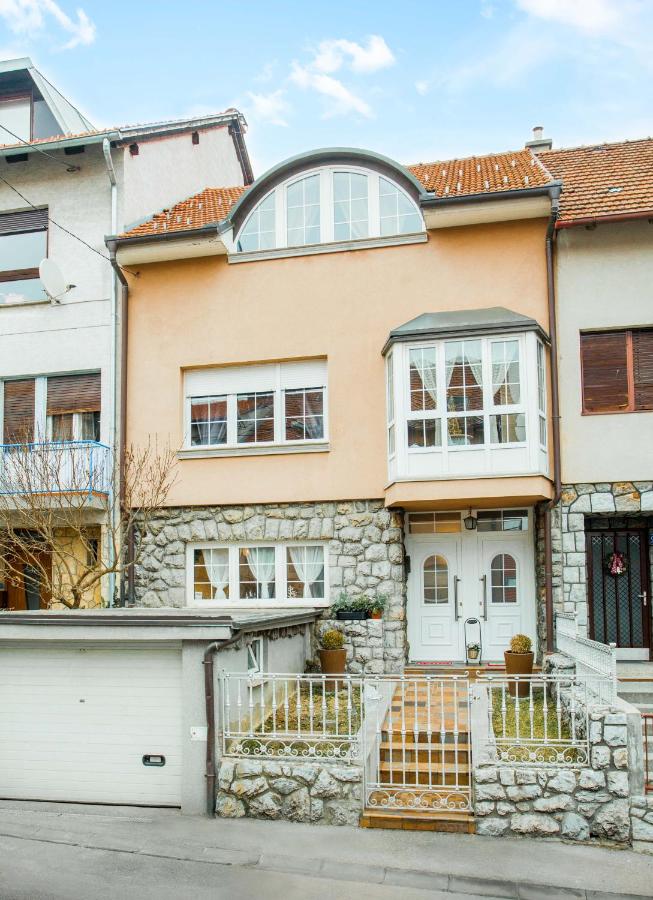 Barun Zagreb - B&B