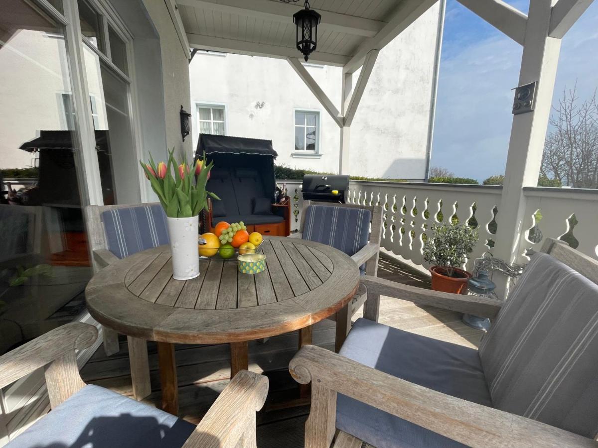 Villa Seestern - Ferienhaus mit Meerblick - Ferienwohnung Sassnitz