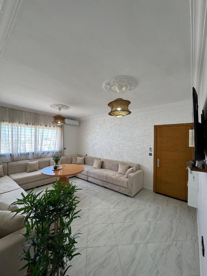 Appartement moderne, Piscine, Plage à 200m - B&B Al Hoceima