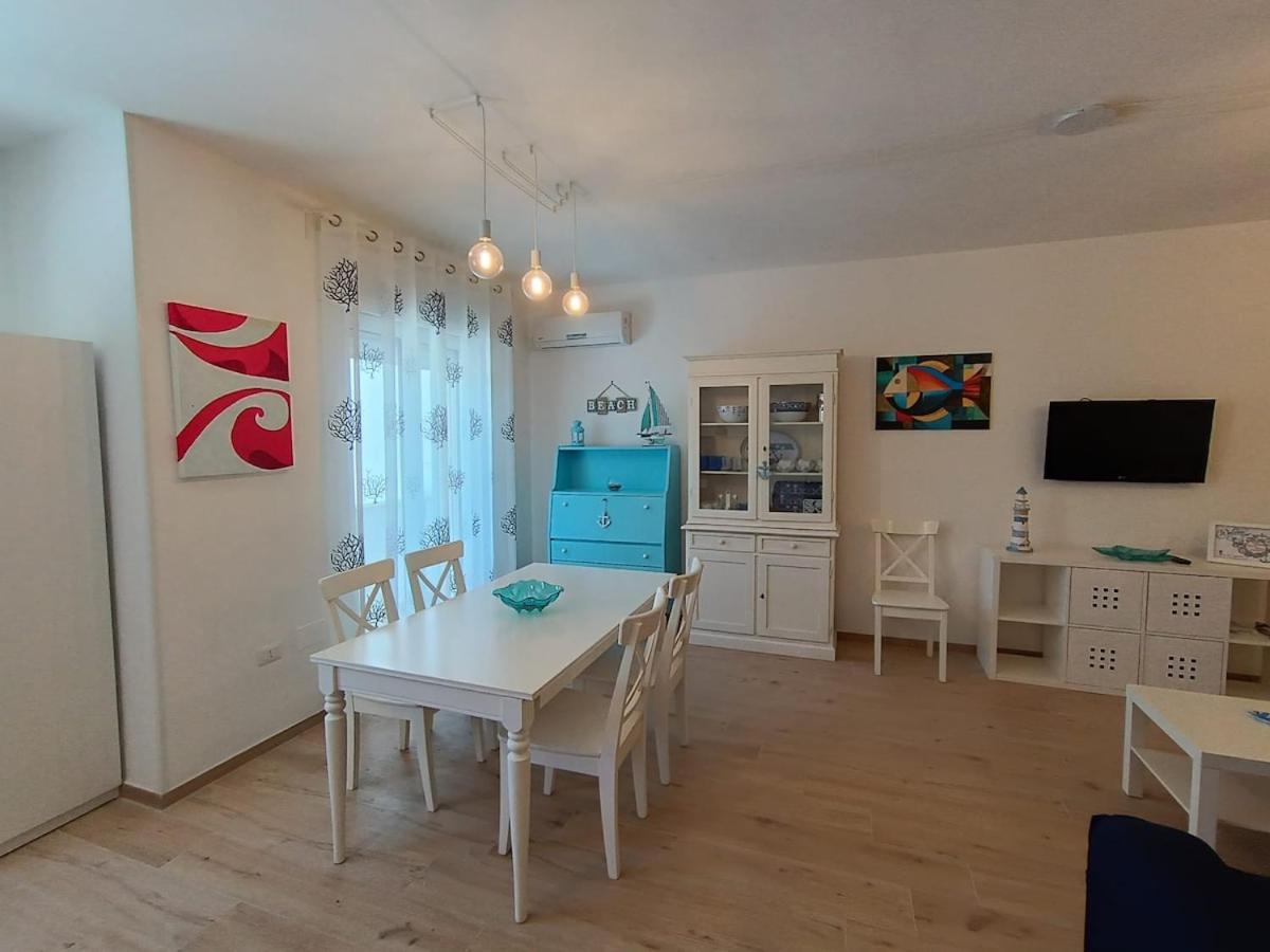 Blue Holiday Apartment - Ferienwohnung Otranto