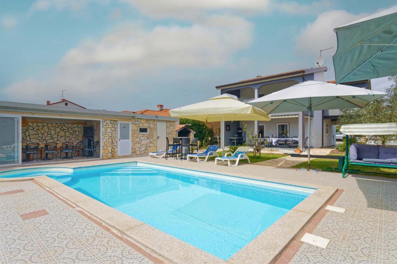 Villa Dany by Rent Istria - B&B Kaštel