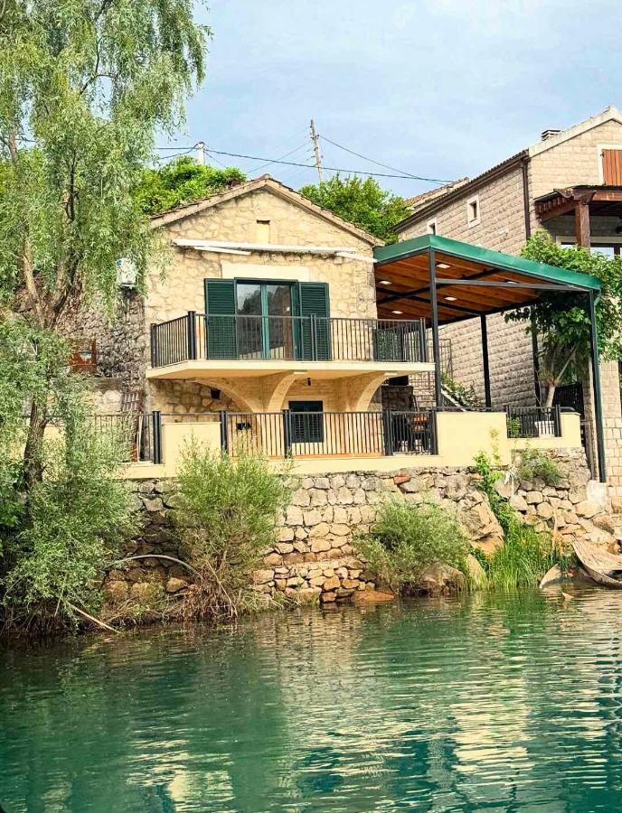 Skadar Lake Hideaway - B&B Karuč