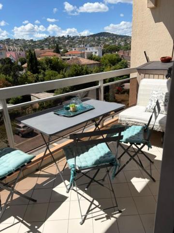 Appartment Plein Soleil - B&B Golfe-Juan