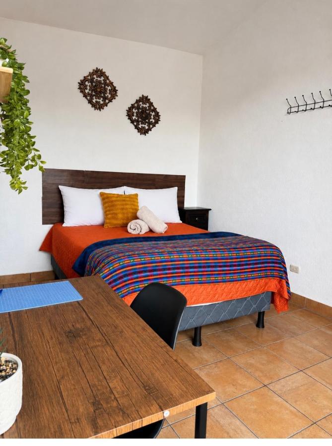 Chambre Double avec Salle de Bains Commune