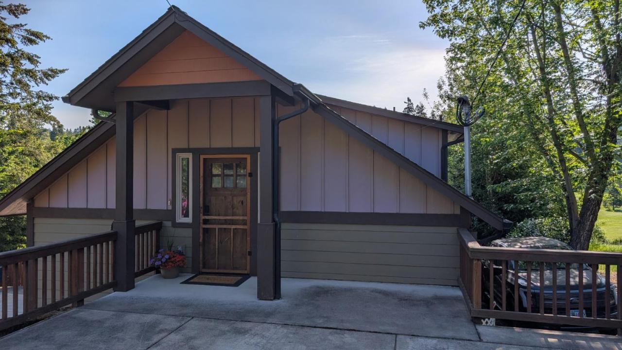 Emerald Retreat - B&B Eugene