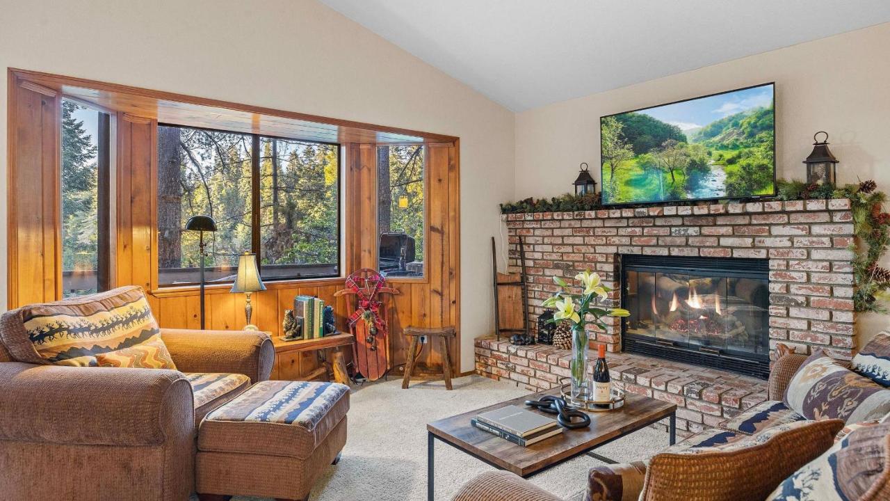 Cabin by Enchanting by AvantStay - B&B Lake Arrowhead