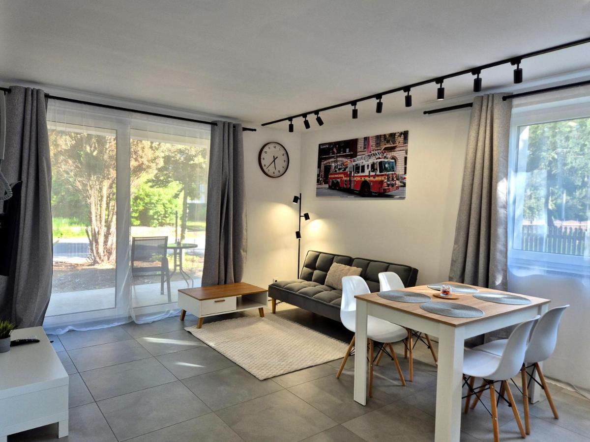 Apartamento de 1 dormitorio con terraza