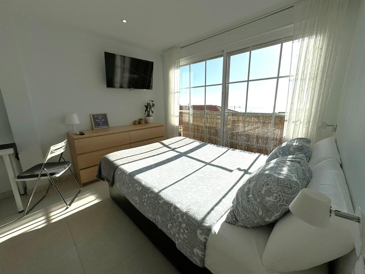 Peaceful Studio Apartment with Amazing Views - B&B Benalmádena