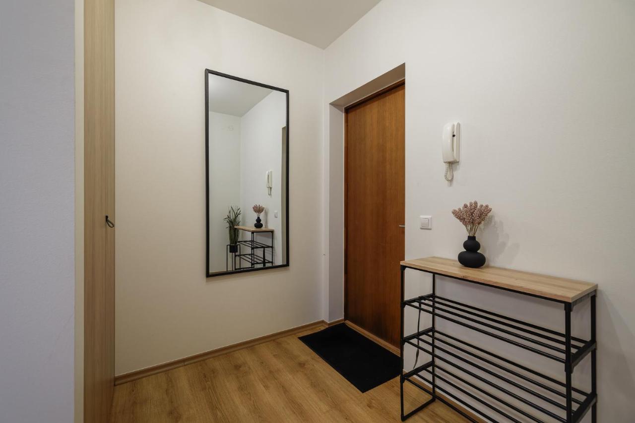 Kuressaare Stays Parkside Apartment - Chambres d'hôtes Kuressaare