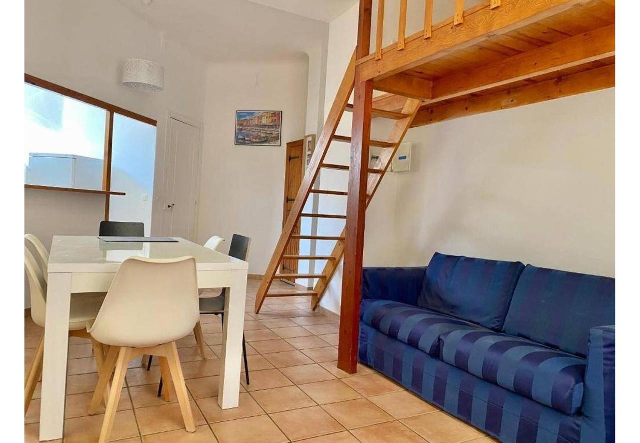 Appartement lumineux avec mezzanine - Chambres d'hôtes Menton