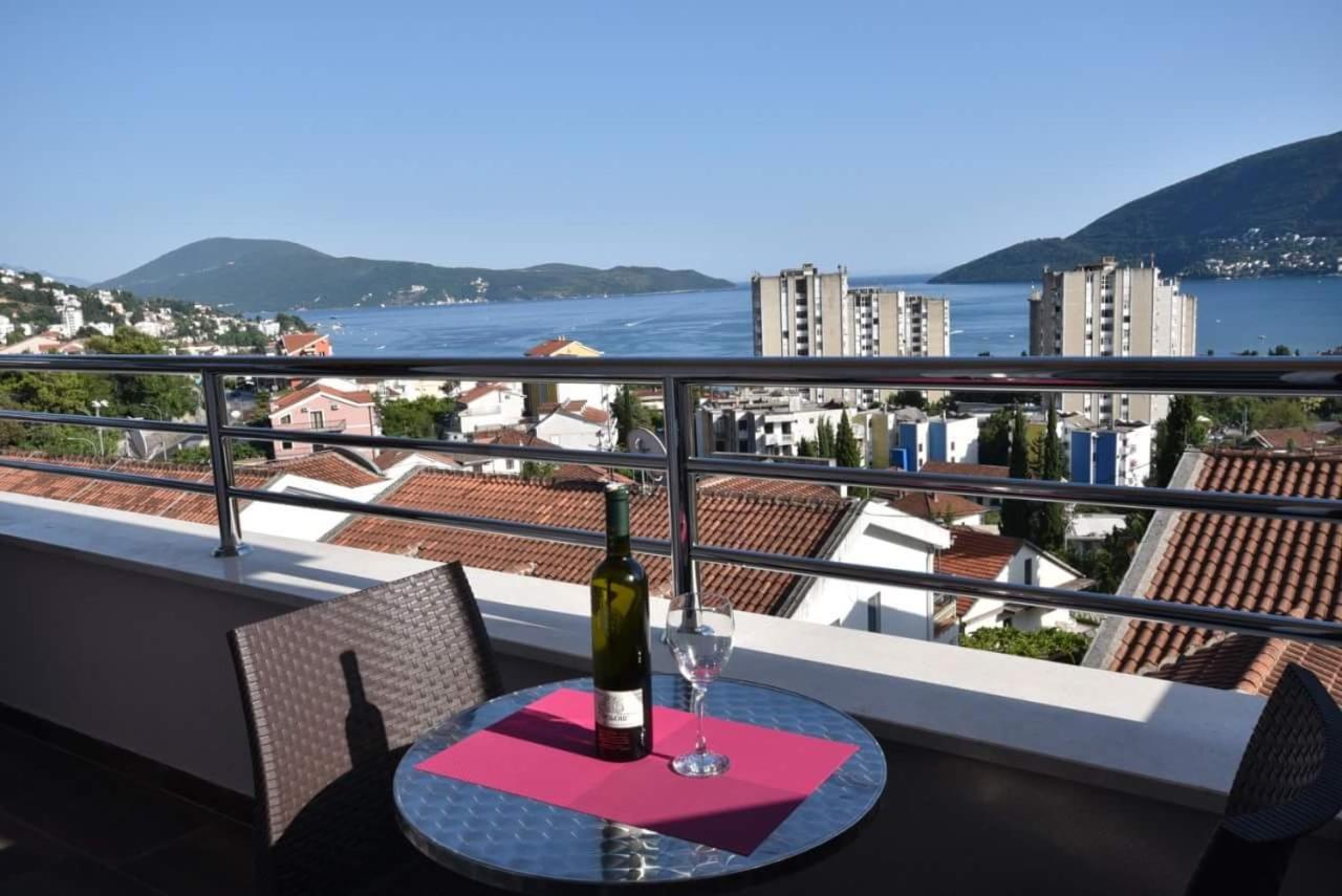 B&B Herceg Novi - Apartments Anastasija - Bed and Breakfast Herceg Novi