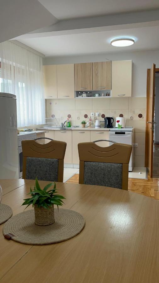 Styling Apartments - Ferienwohnung Novi Pazar