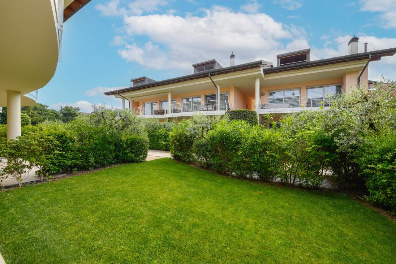 Caesar Sirmione Luxury Apartment C09 - B&B Sirmione