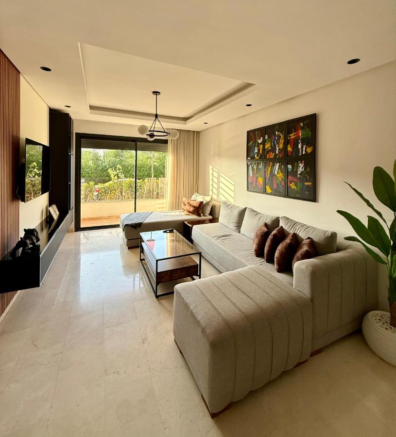 Modern 2BR Duplex in Casablanca Pool & Parking - B&B Casablanca