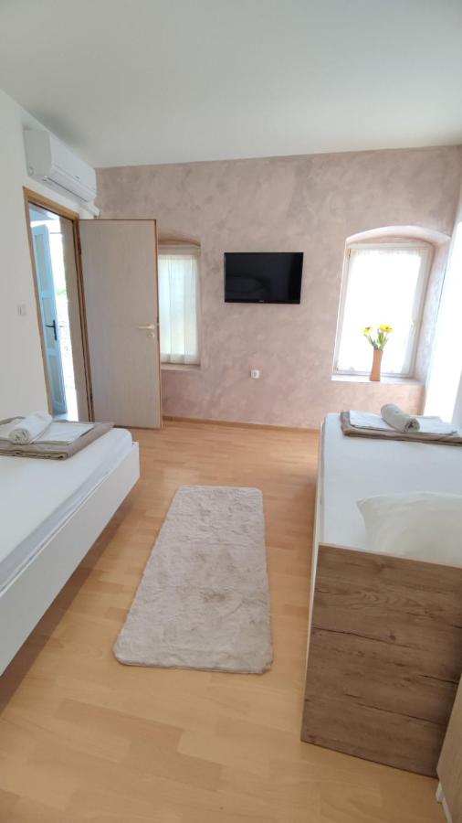 Apartmani Tarik - Chambres d'hôtes Mostar