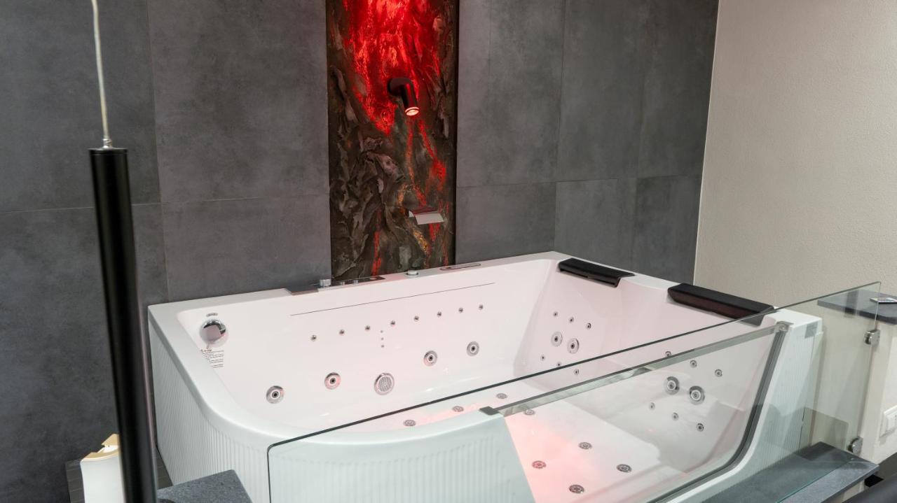 Aetna LuxurySuites - B&B Catania