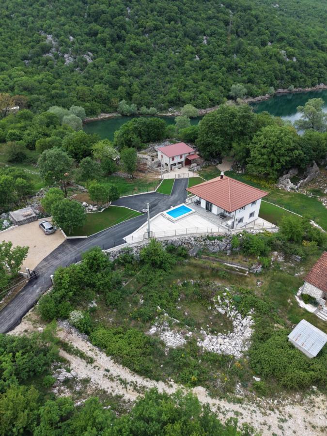 Grandpa's Ranch Niksic - Chambres d'hôtes Nikšić