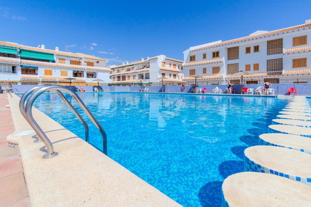 Family Apartment in Paraíso Urbanization - Chambres d'hôtes Santa Pola