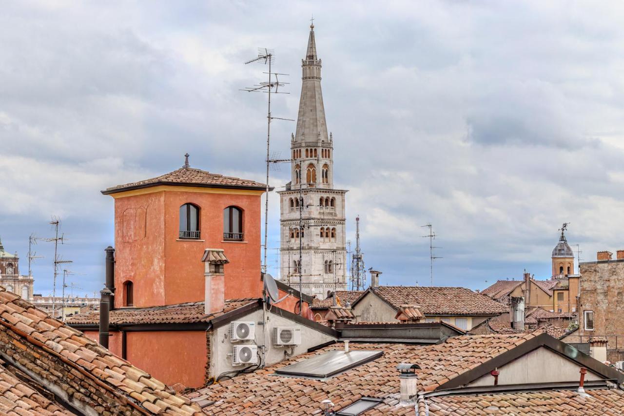 Casa degli Adelardi - Rooftop view & Historic Charm - Ferienwohnung Modena