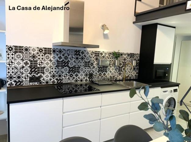 SG Apartamentos, Silió 4A-4B AT 47-79 - B&B Valladolid