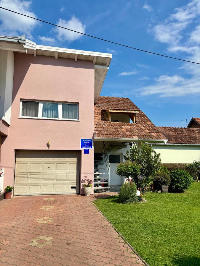 Apartman Lukas - Chambres d'hôtes Županja