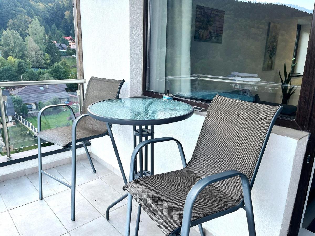 Colina Blossom Retreat - Private Parking and Balcony - Chambres d'hôtes Sinaïa