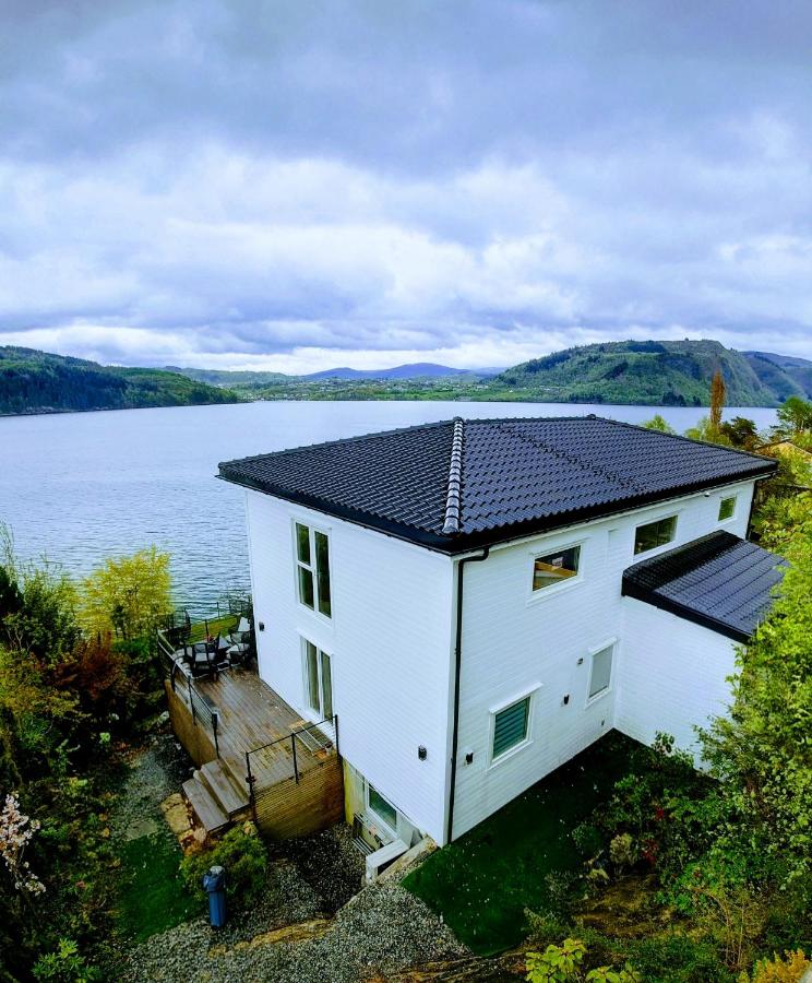 Bergen Sunrise Terrace Apartment - B&B Bergen