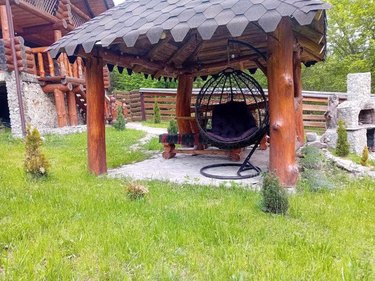 Cottages Shepit Lisu - B&B Abranka
