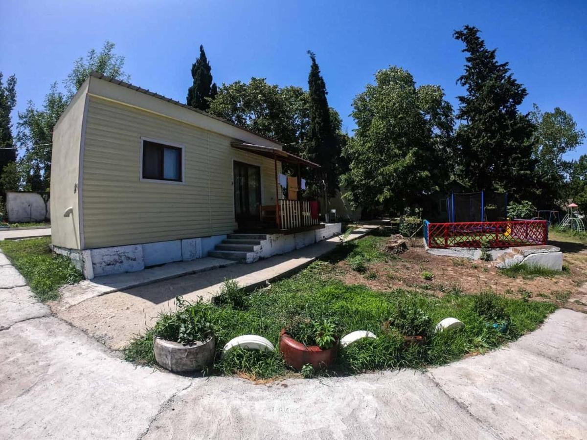 Почивна база Синьо Лято Blue Summer - Chambres d'hôtes Tsarévo