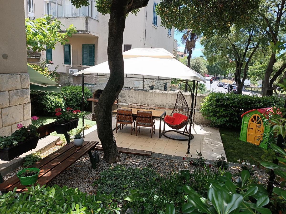 Garden apartment Vanya - B&B Spalato