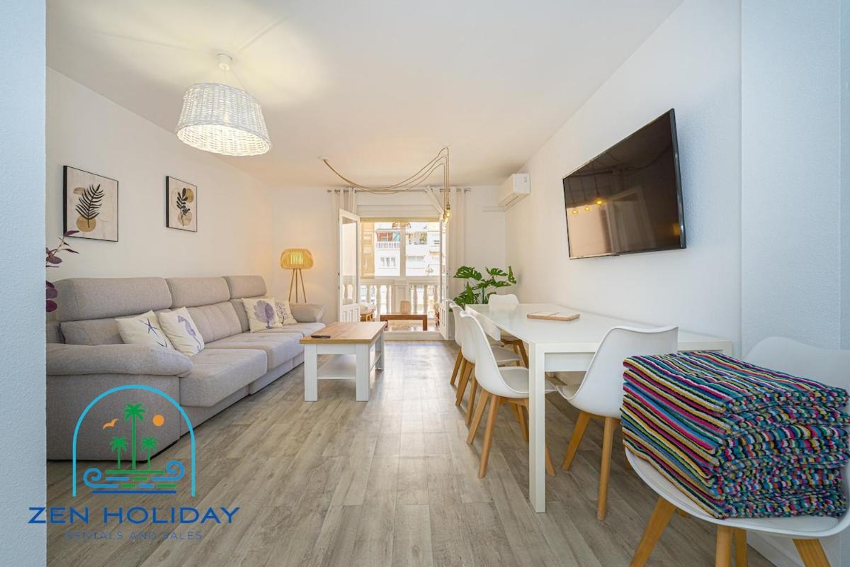 Central duplex with pool near the beach - Chambres d'hôtes El Campello
