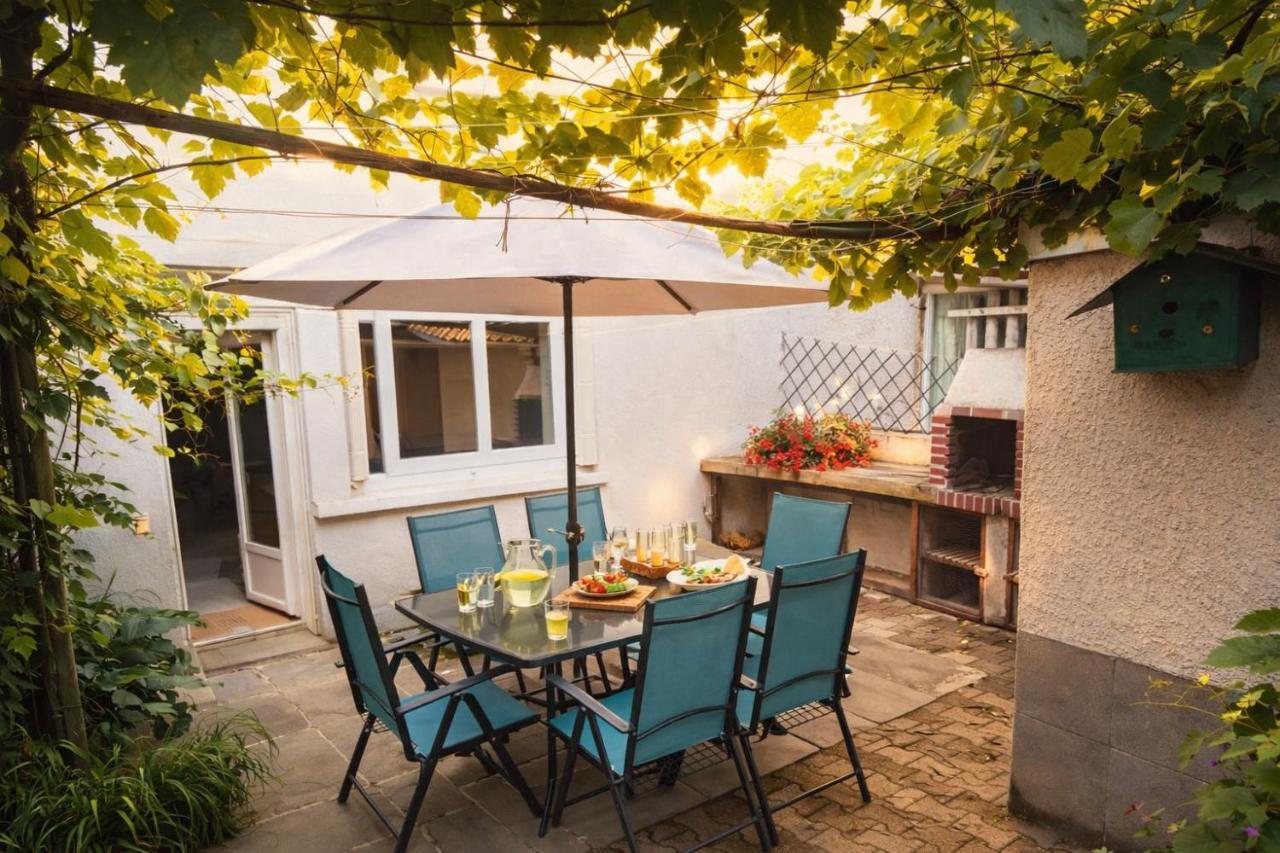 Maison cosy jardin barbecue portes de Clermont - B&B Romagnat