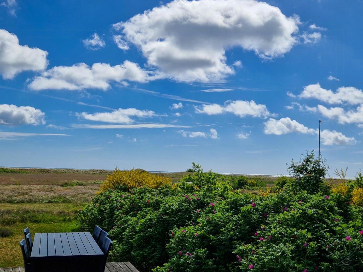 Beach House With Sea View Near Hou Beach - Bed and Breakfast Hals