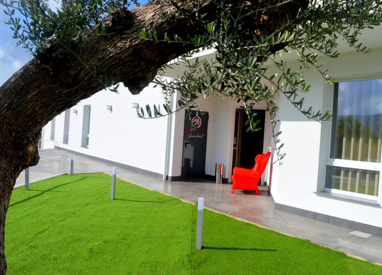 Abraxia Guest House - B&B