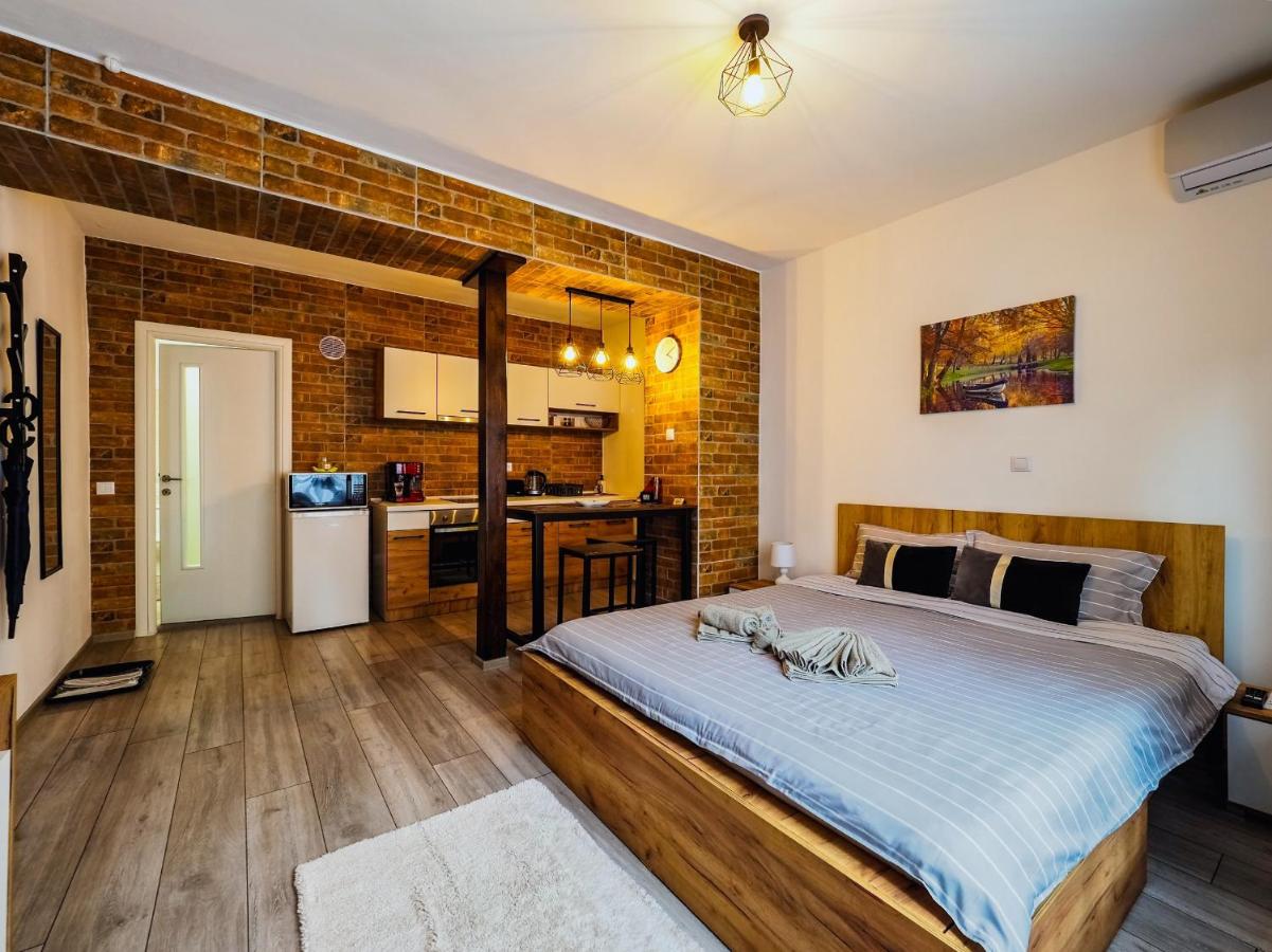 Ben Apartments Near City Center - B&B Sibiu