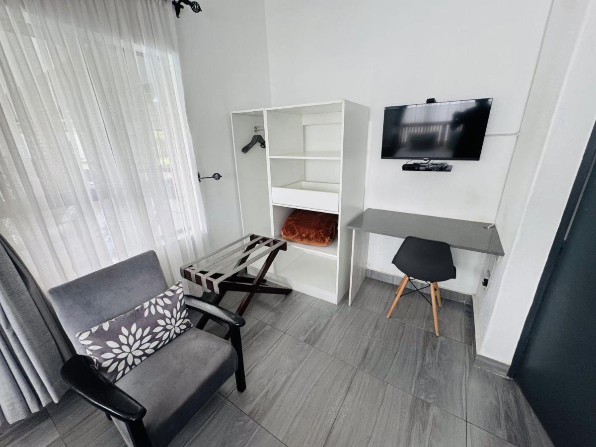 Habitación Doble con vistas al jardín