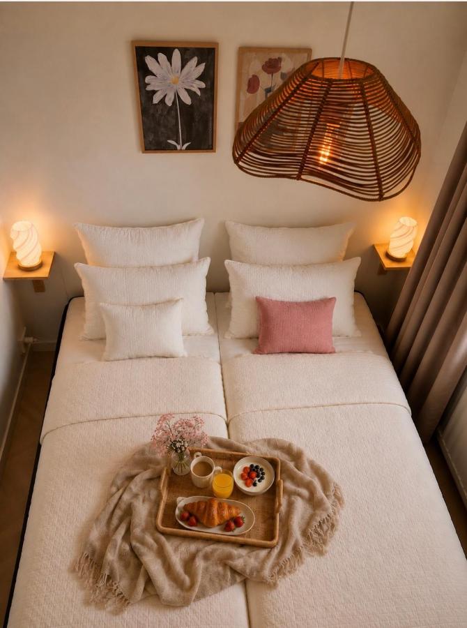 Luxury in the center - Stunning 2 BR - Free Parking - B&B Oulu