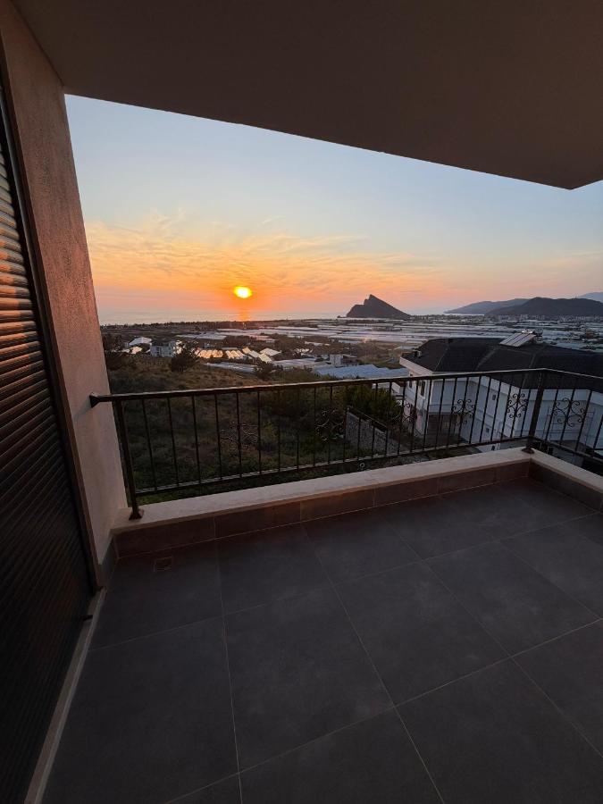 Beautiful beach apartment in Gazipasa - B&B Gazipaşa
