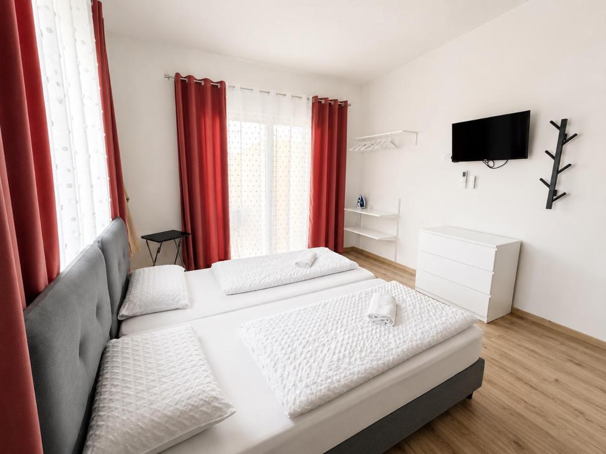 Smart Comfort StudioN5 private Kitchenette Bathroom Beach 250m Marina Port Old City 900m - B&B Limisso