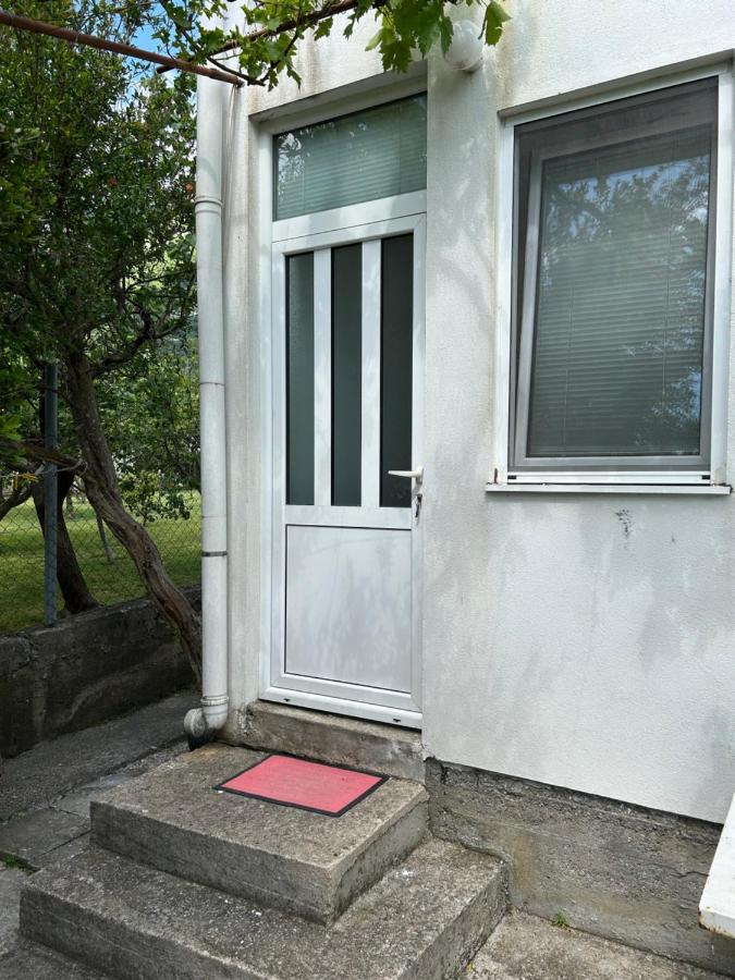 Djuricic Apartments - B&B Sutomore