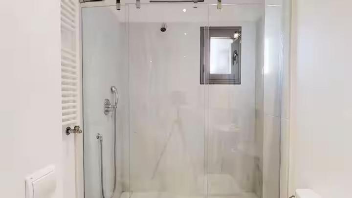 Deluxe Apartment mit Balkon und 2 Schlafzimmern