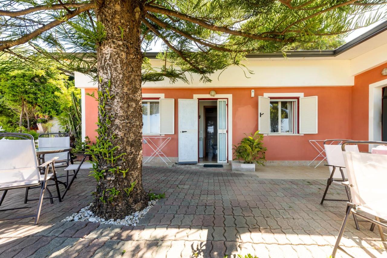 San Carlo - Terrazzo sul Mare con Ristorante e Pizzeria - Bed and Breakfast Zambrone