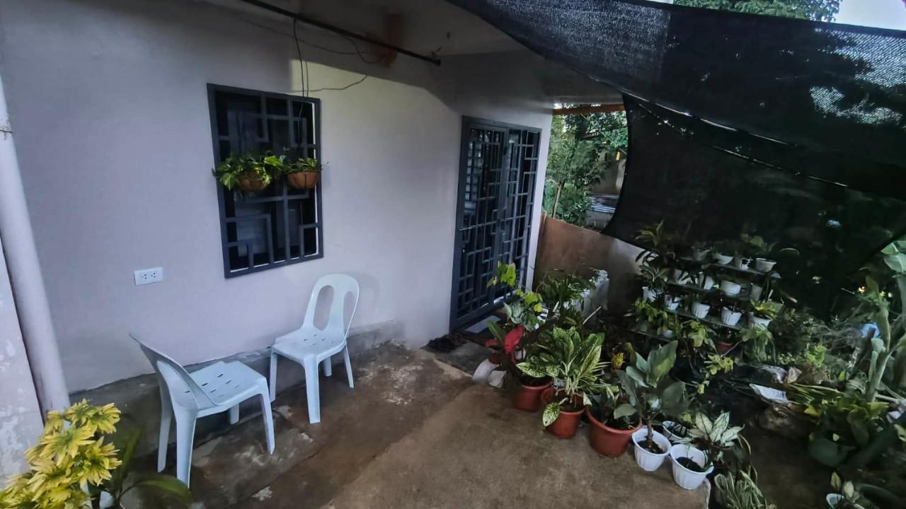 Engil's Studio in San Jose Dinagat Islands Philippines - Chambres d'hôtes Bulawan